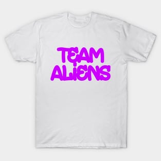 Team Aliens #10 T-Shirt